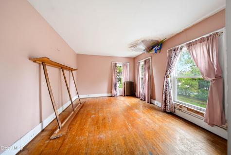 16 114th Street Troy NY 12182