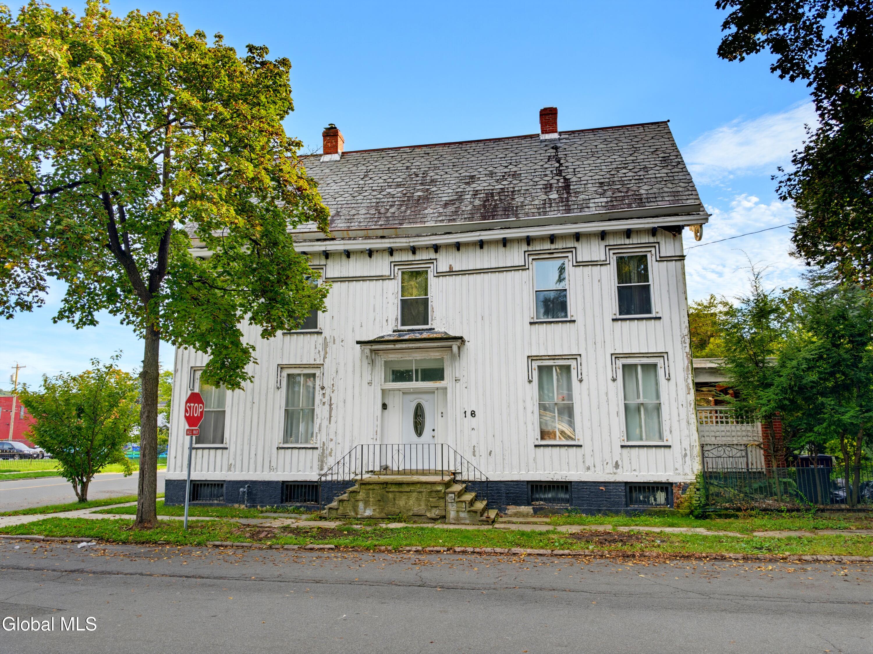 16 114th Street Troy NY 12182