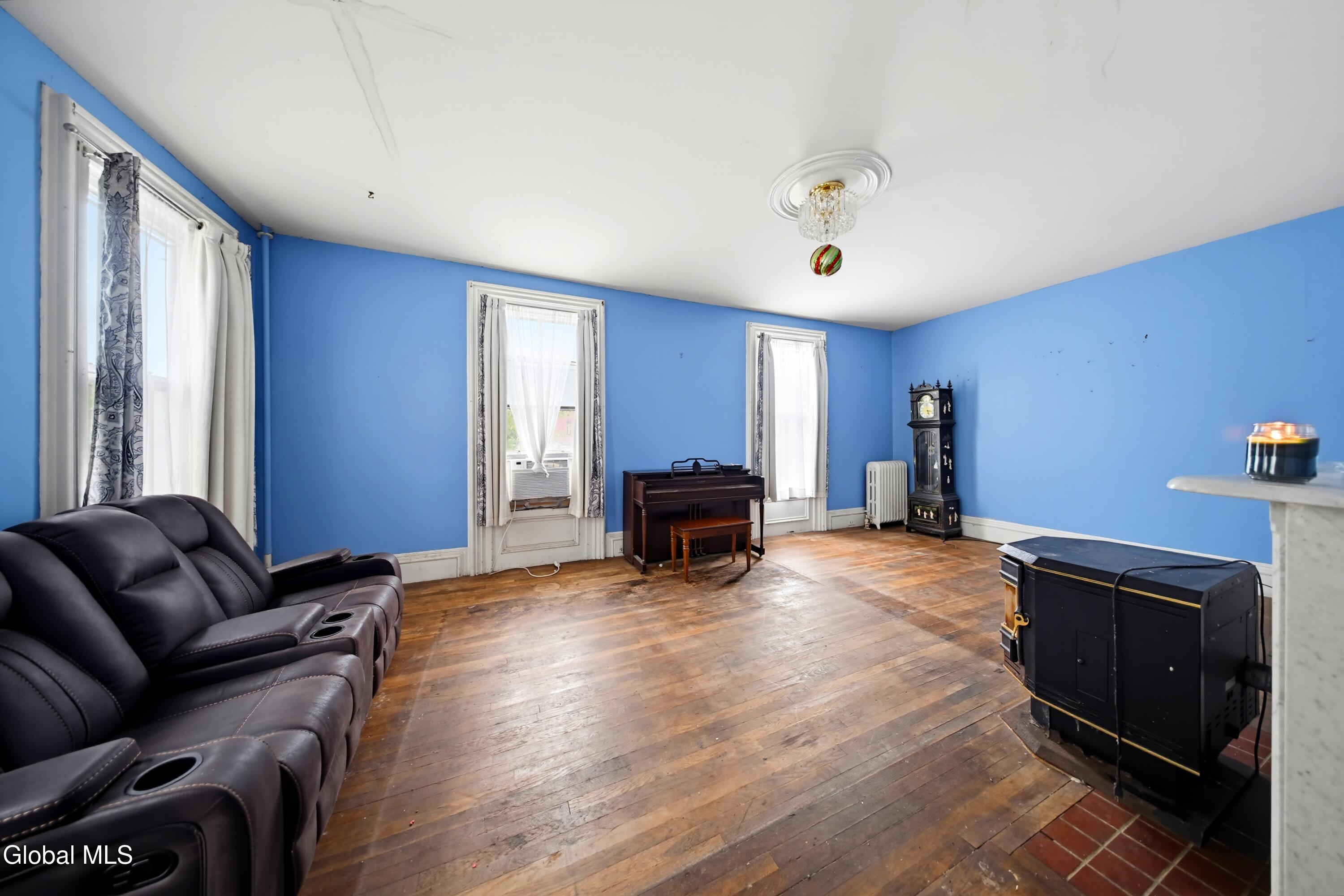 16 114th Street Troy NY 12182