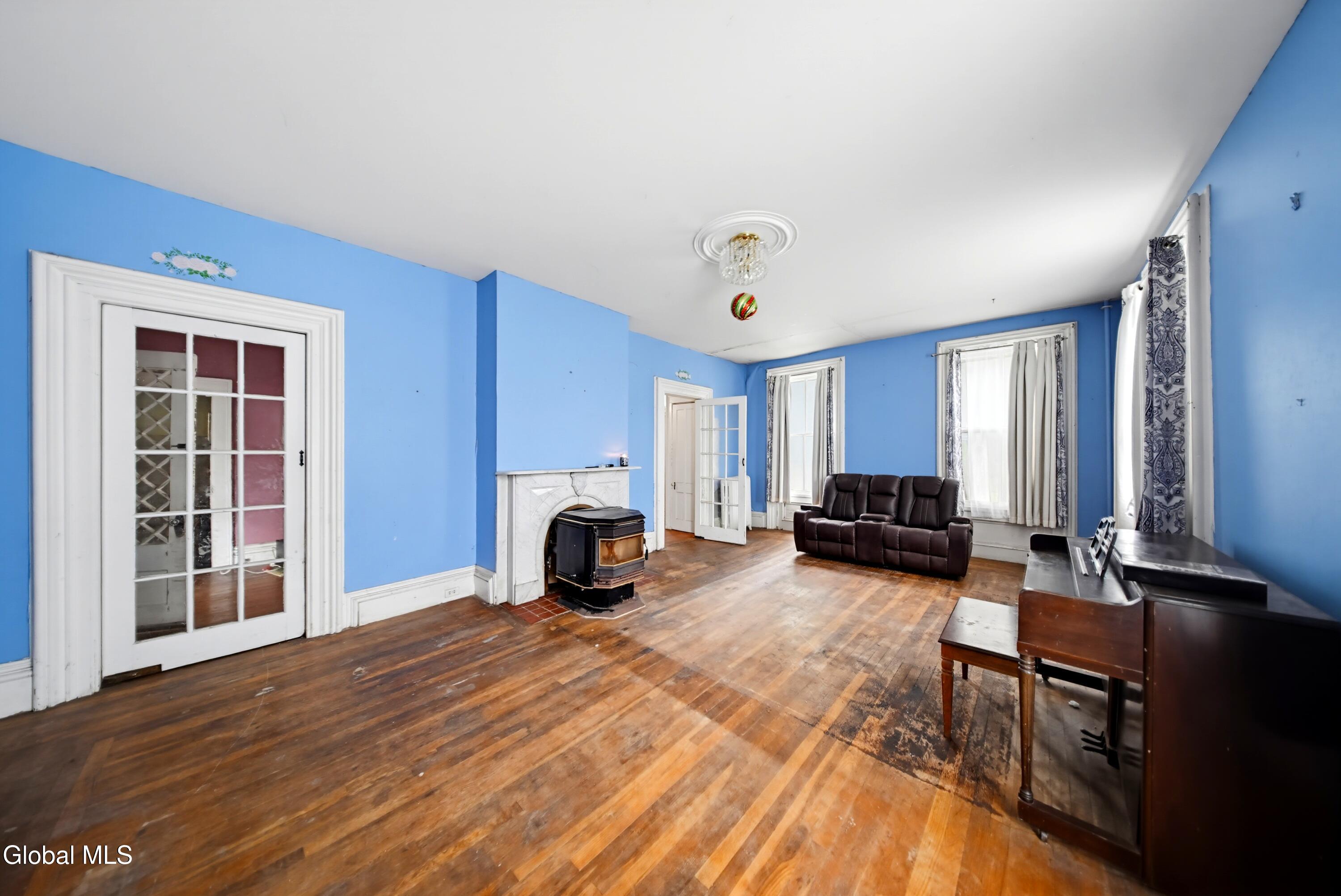 16 114th Street Troy NY 12182