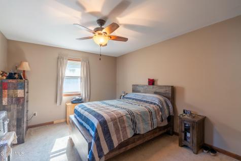 4 Leo Street Queensbury NY 12804