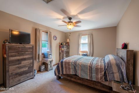 4 Leo Street Queensbury NY 12804