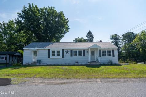 4 Leo Street Queensbury NY 12804