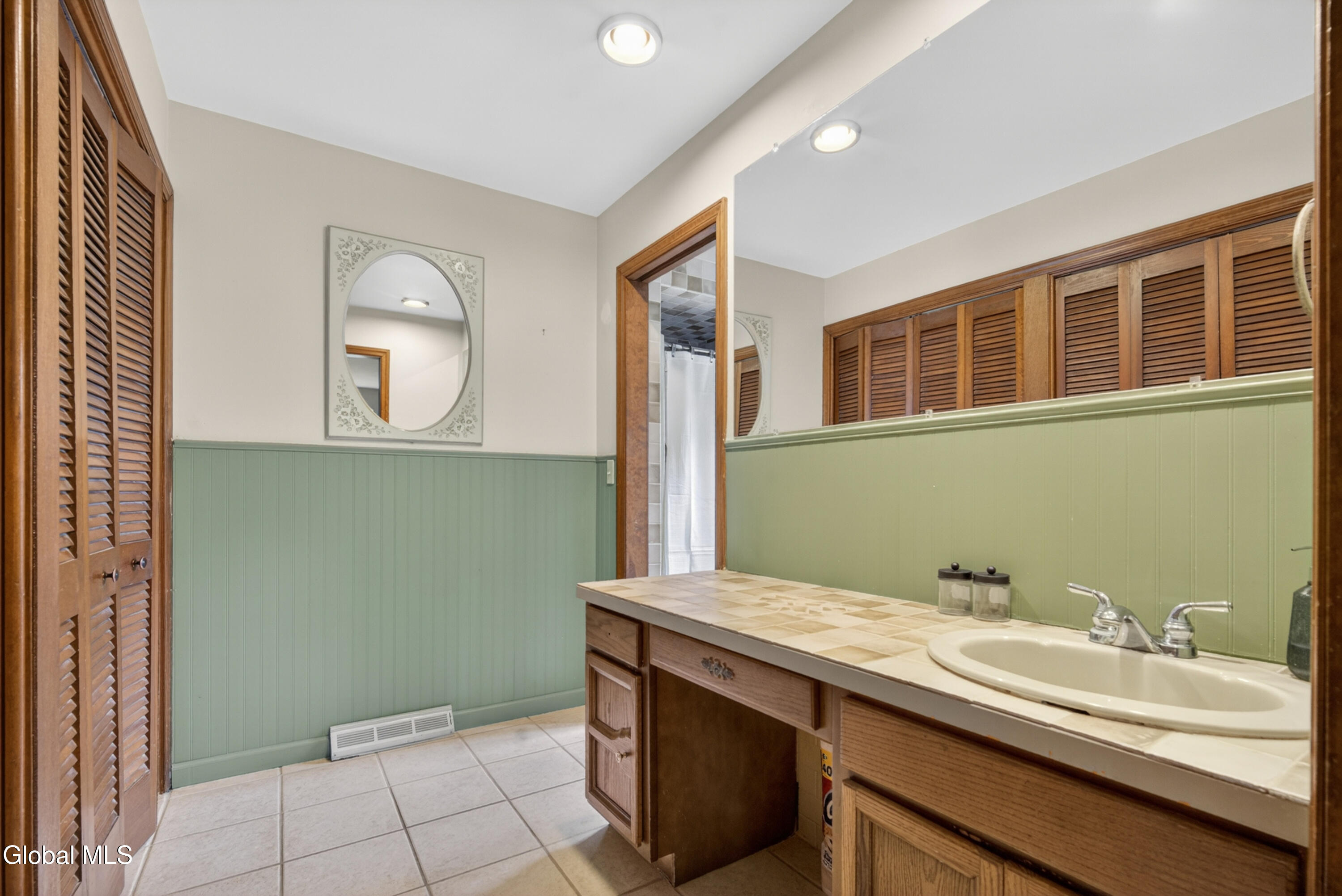 13 Royal Oak Drive Clifton Park NY 12065