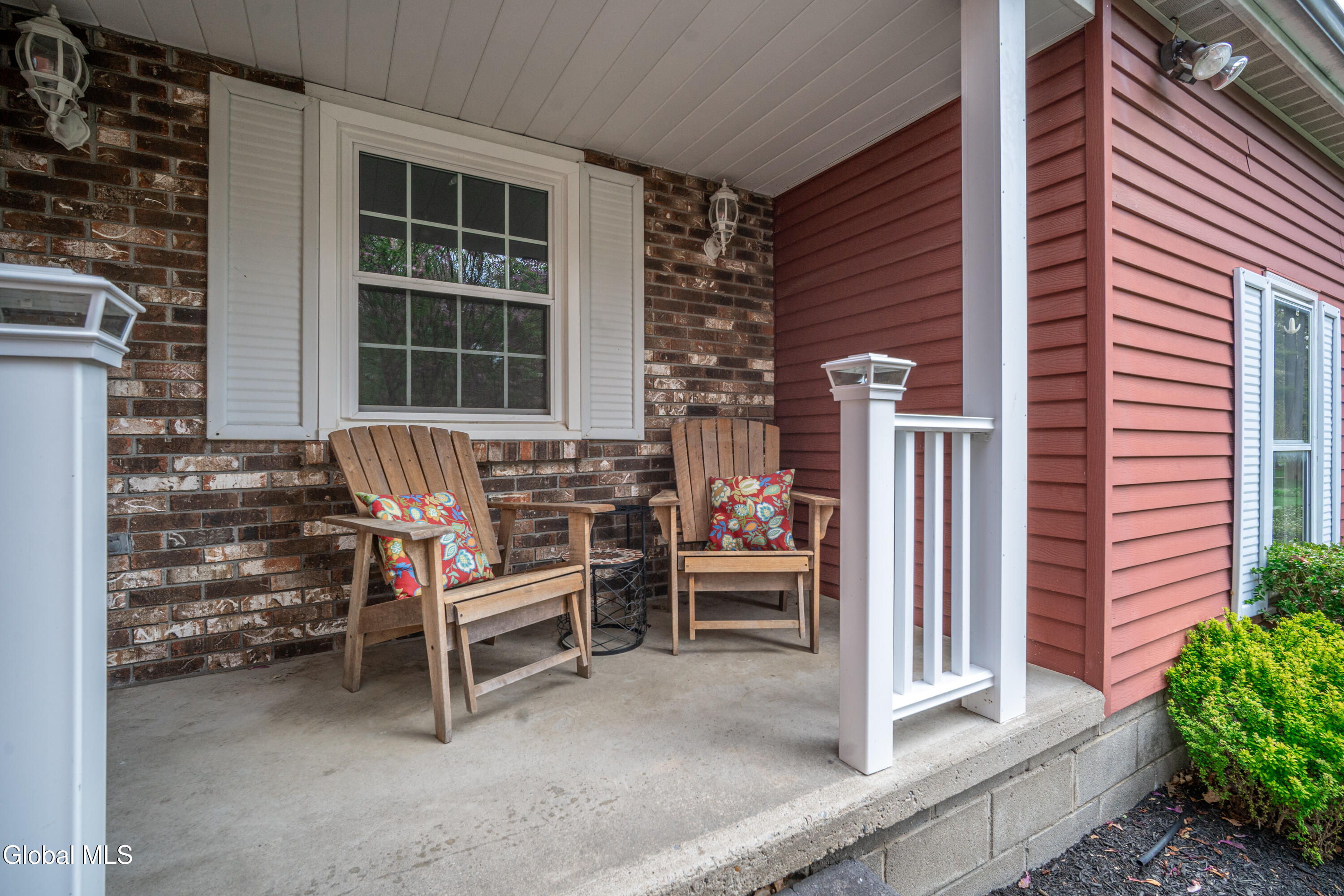 13 Royal Oak Drive Clifton Park NY 12065