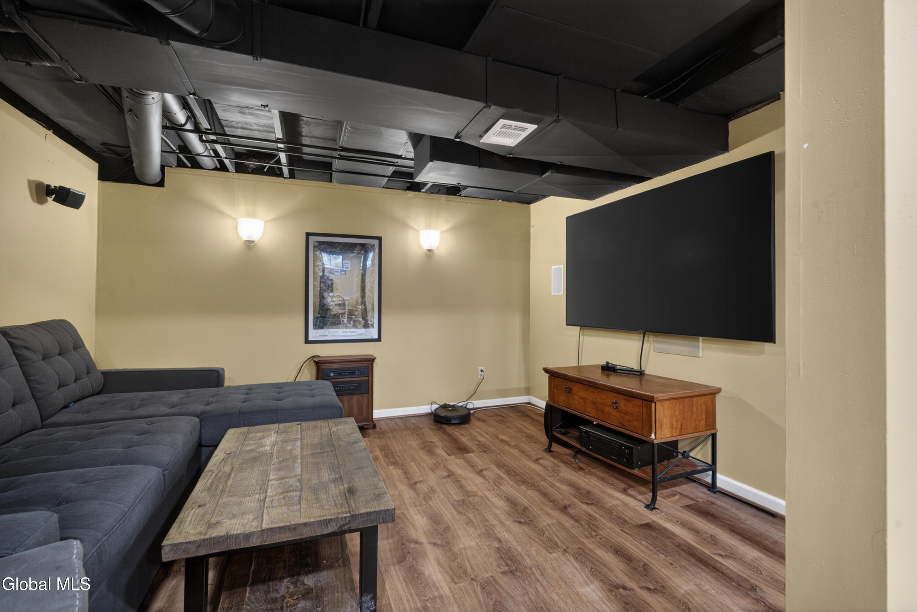 13 Royal Oak Drive Clifton Park NY 12065