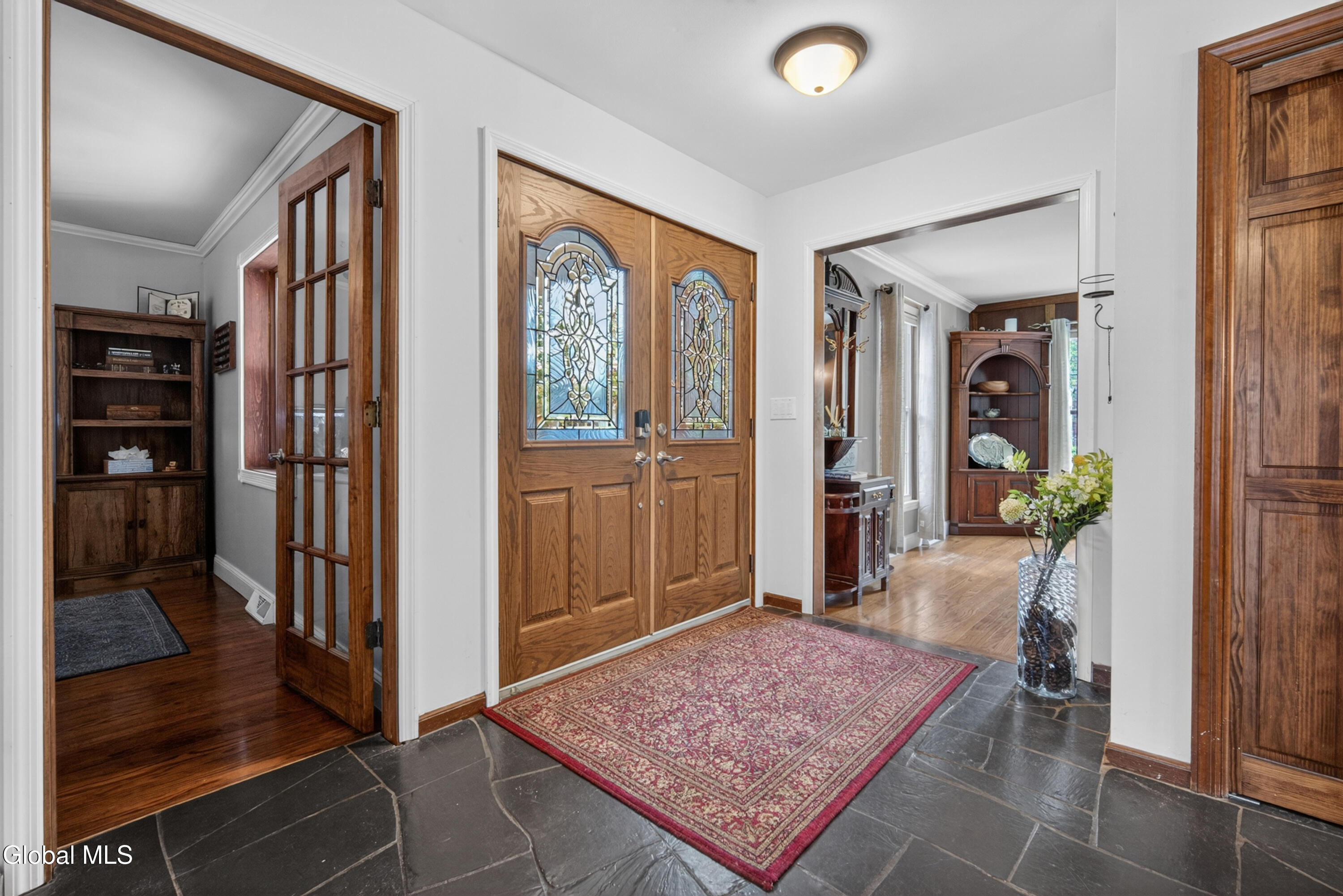 13 Royal Oak Drive Clifton Park NY 12065