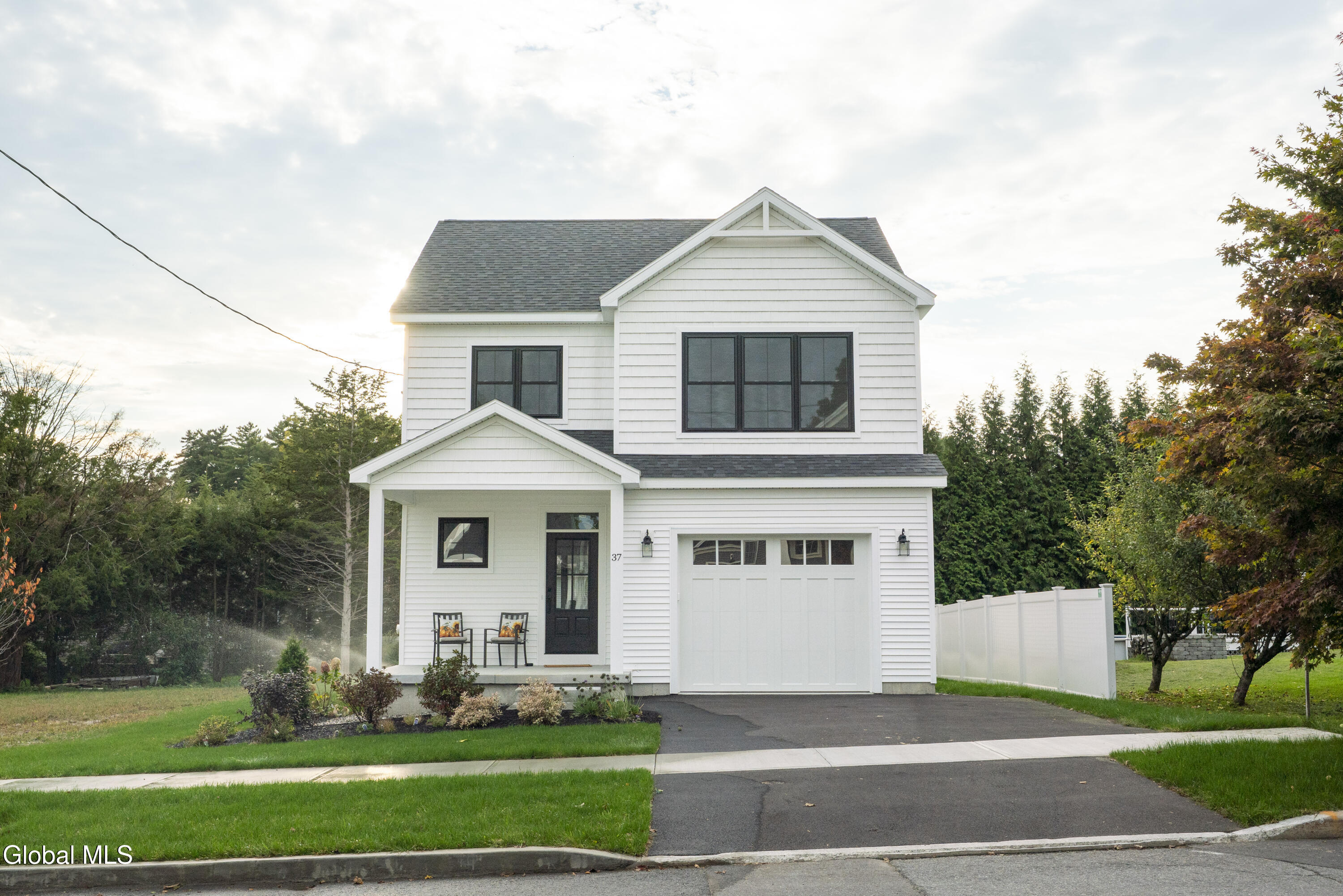 37 Newton Avenue Saratoga Springs NY 12866