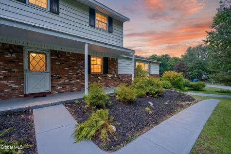 14 Rolling Brook Drive Clifton Park NY 12065