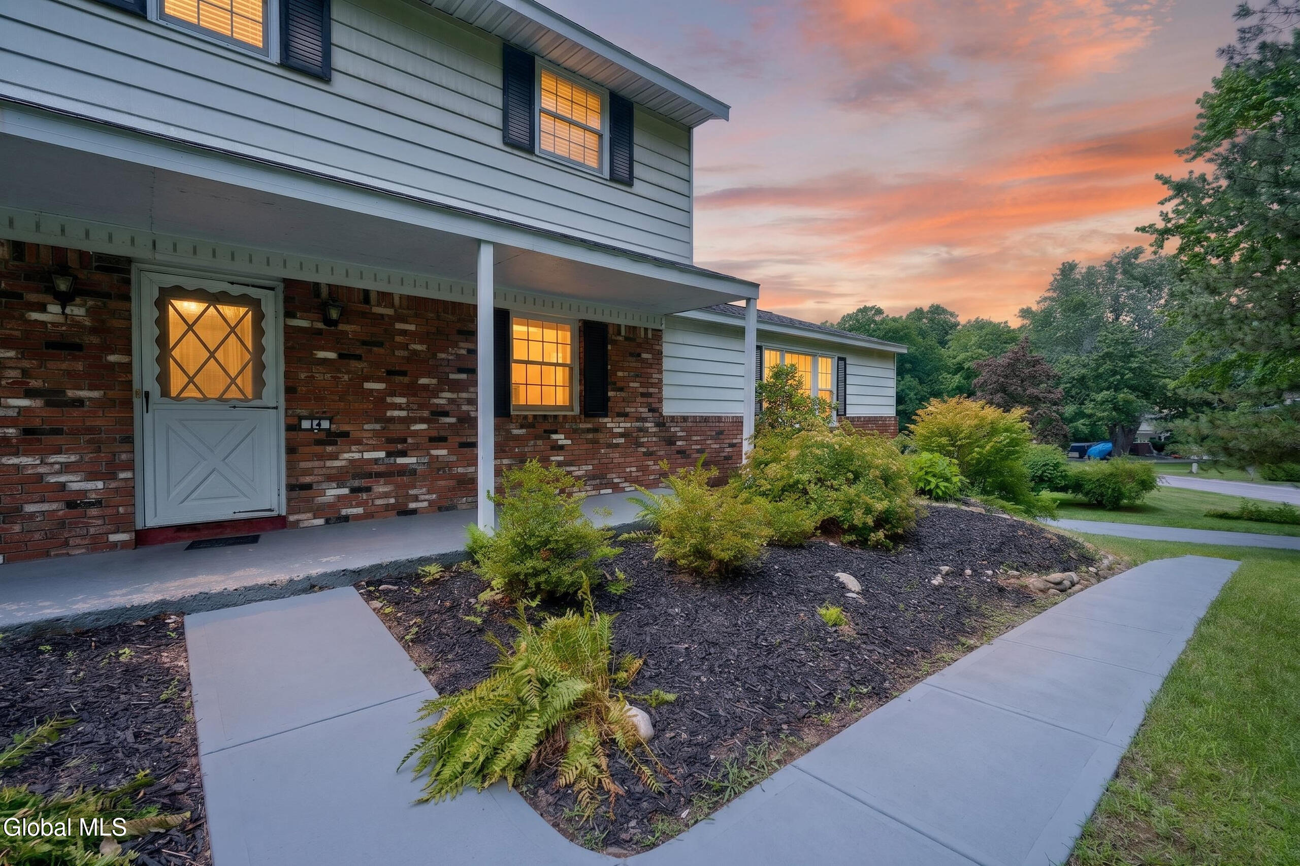 14 Rolling Brook Drive Clifton Park NY 12065