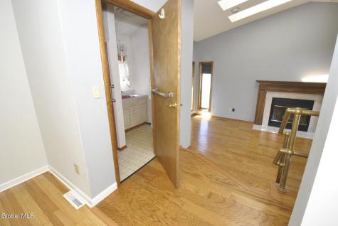 14 Kenlyn Drive Albany NY 12205