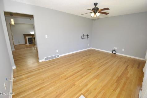 14 Kenlyn Drive Albany NY 12205