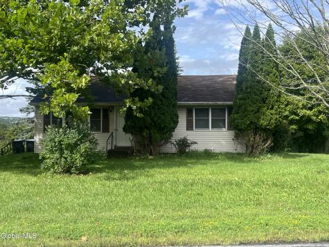 1396 W Glenville Road Amsterdam NY 12010