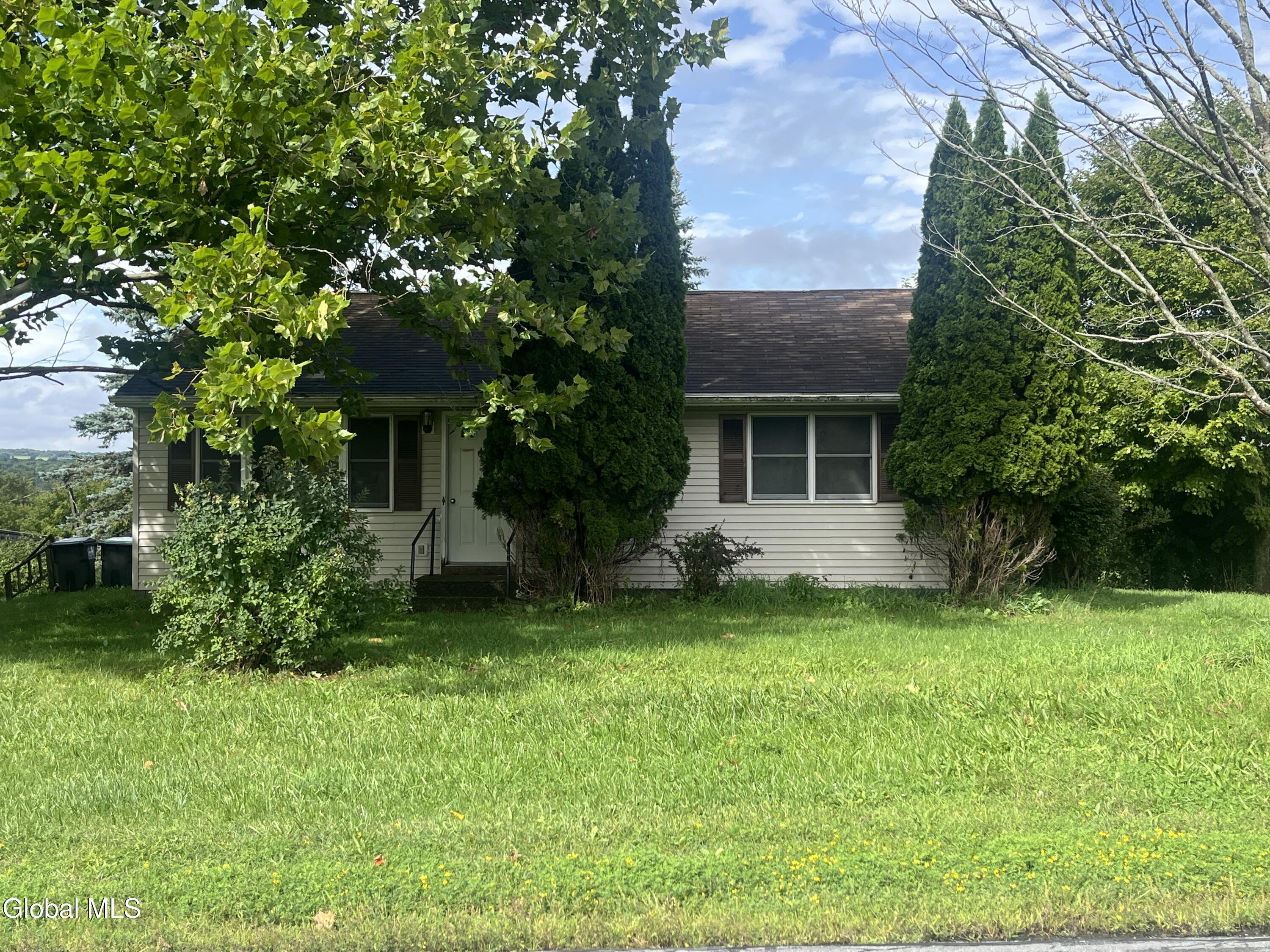 1396 W Glenville Road Amsterdam NY 12010