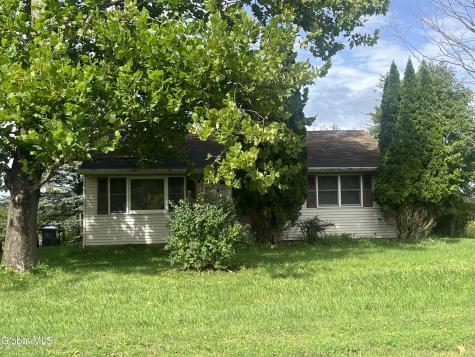 1396 W Glenville Road Amsterdam NY 12010