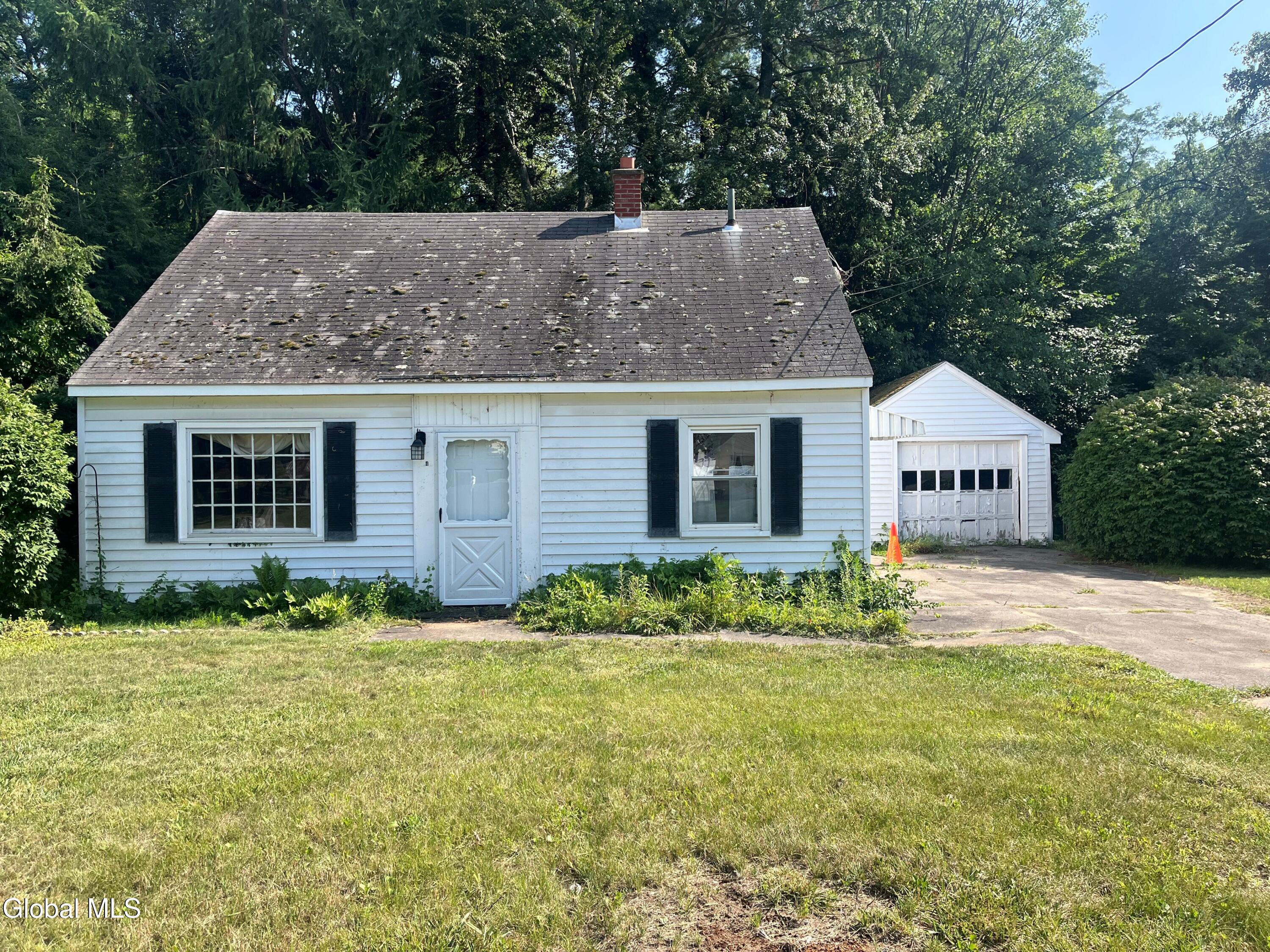 2044 Pyle Road Schenectady NY 12303