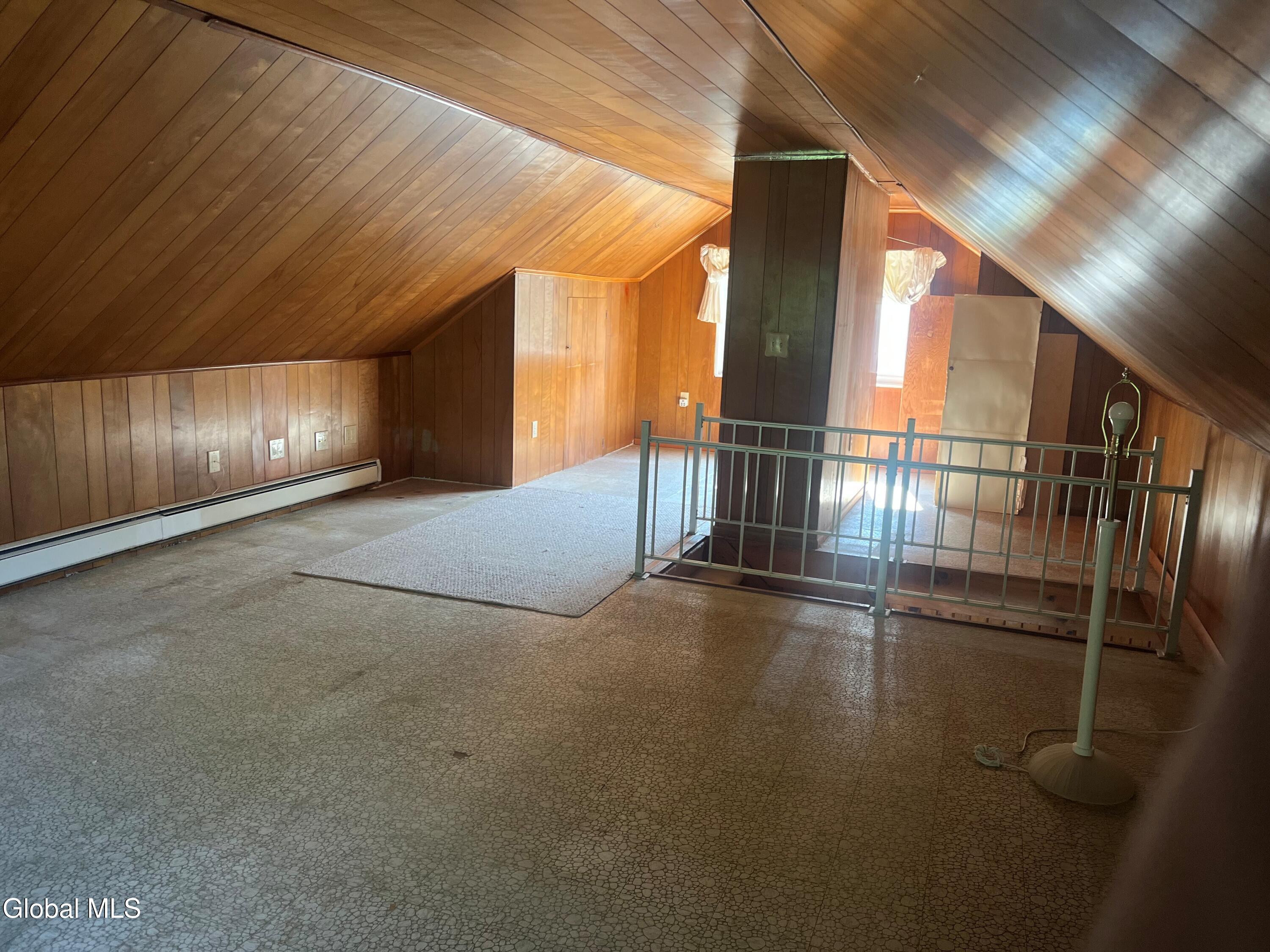 2044 Pyle Road Schenectady NY 12303