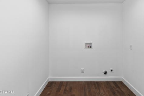 1379 Ny-146 Rexford NY 12148