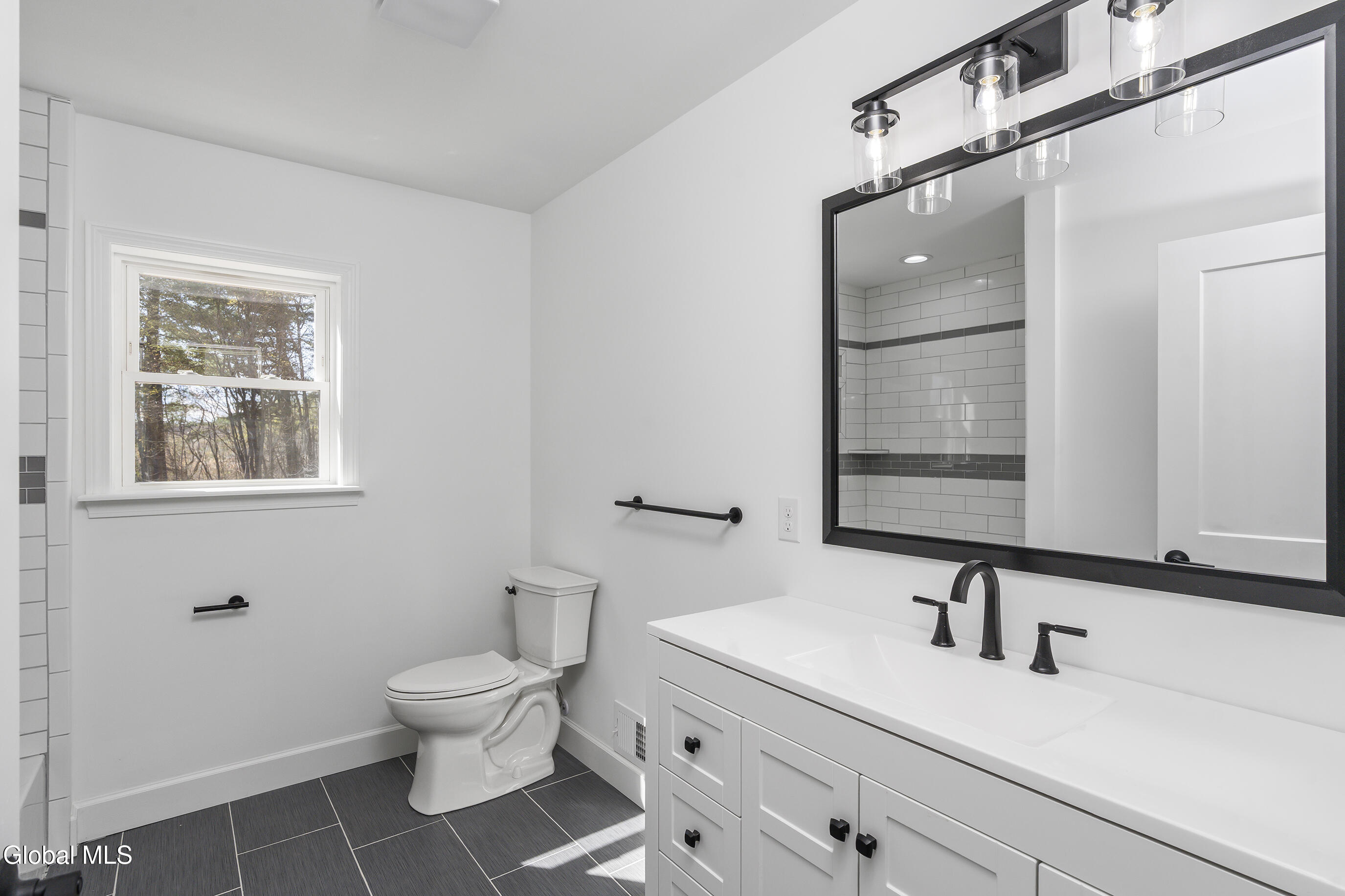 1379 Ny-146 Rexford NY 12148