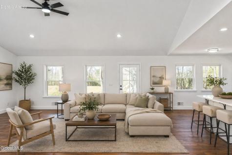 1379 Ny-146 Rexford NY 12148