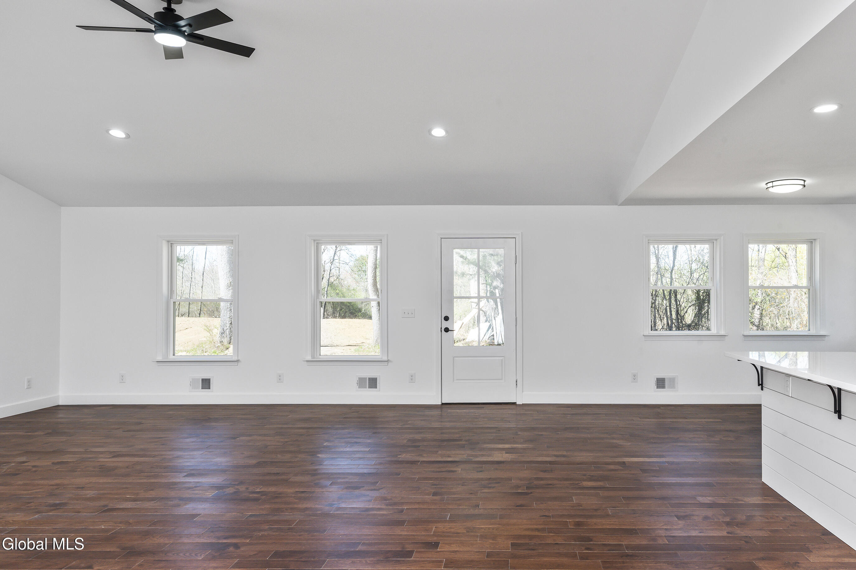 1379 Ny-146 Rexford NY 12148