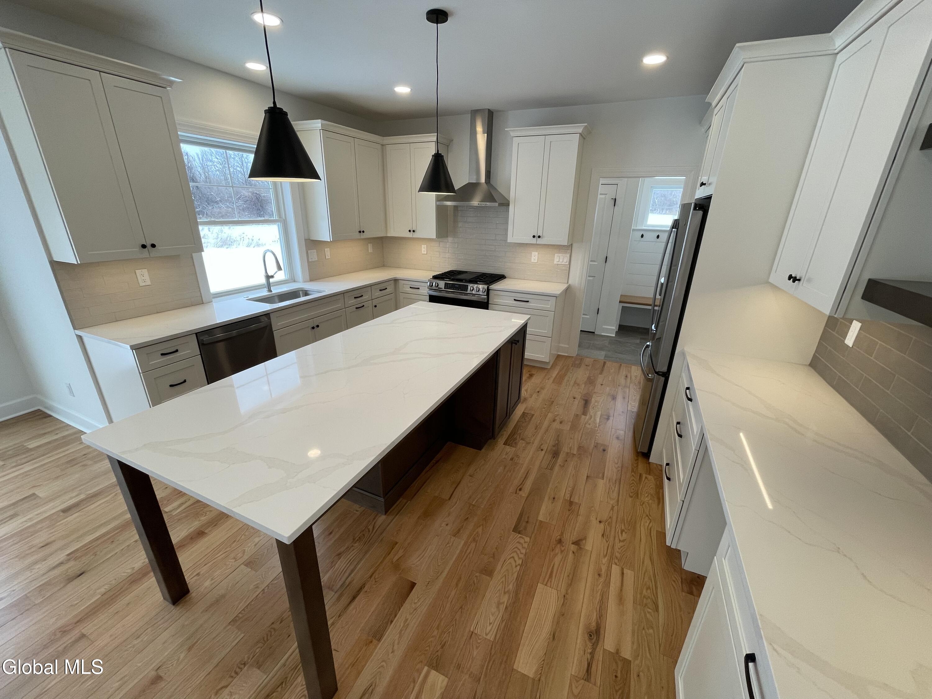 23 Gronczniak Road Stillwater NY 12170