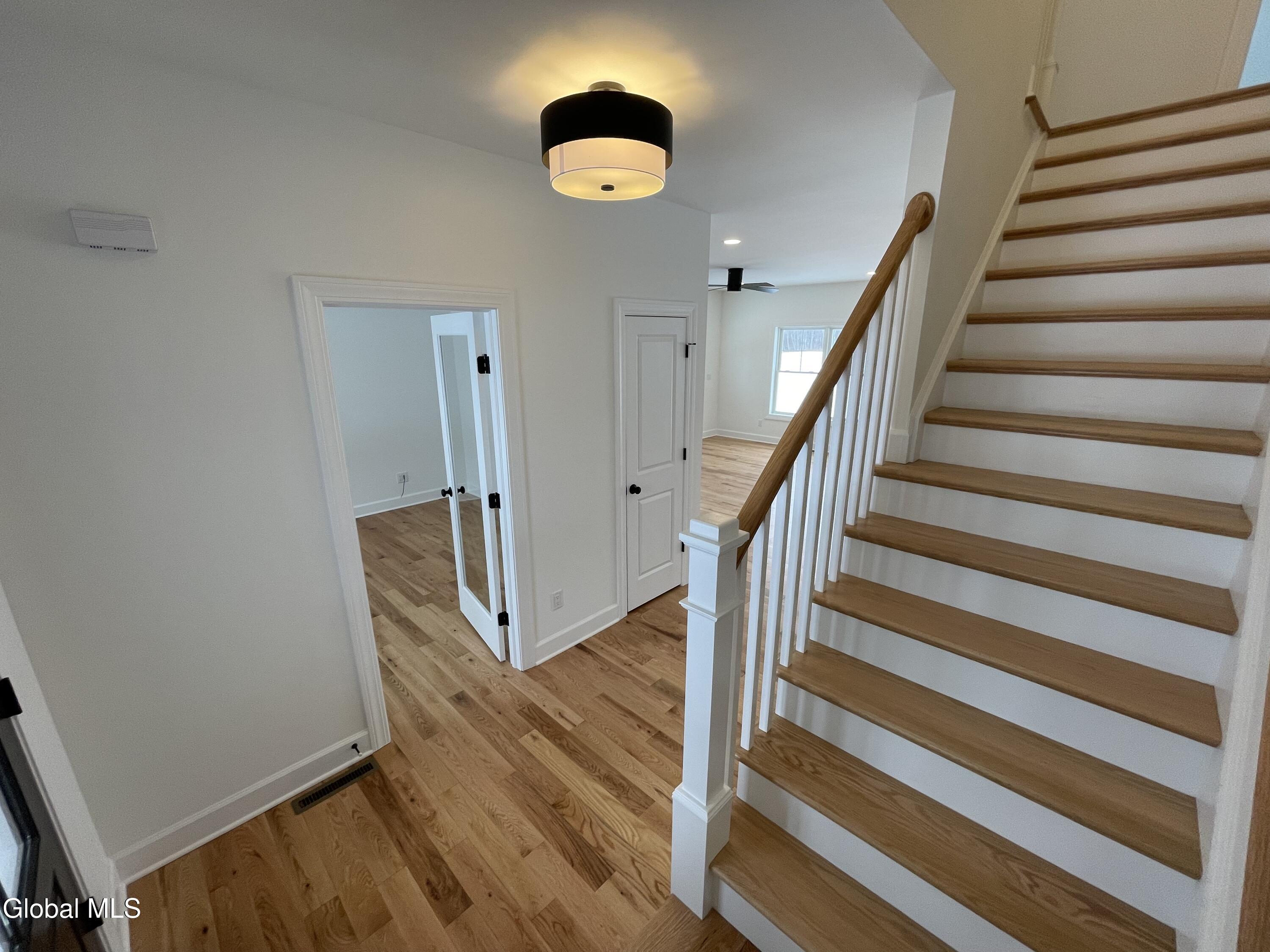 23 Gronczniak Road Stillwater NY 12170