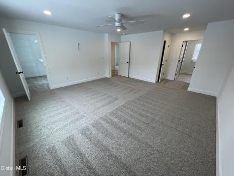 23 Gronczniak Road Stillwater NY 12170