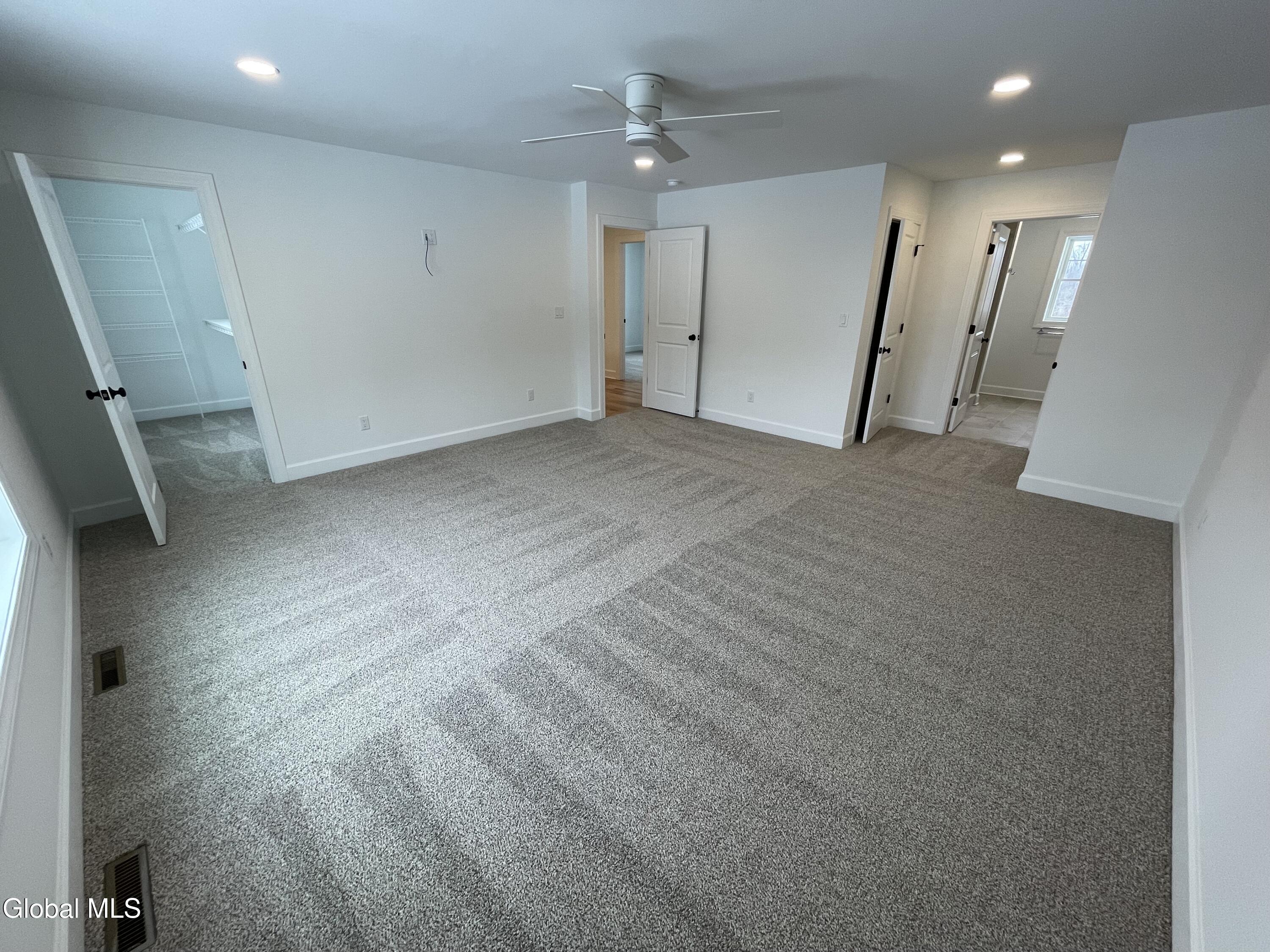 23 Gronczniak Road Stillwater NY 12170