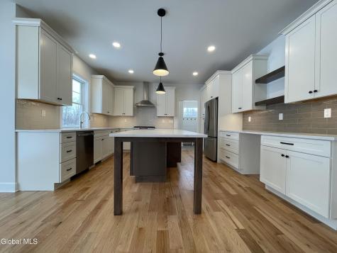 23 Gronczniak Road Stillwater NY 12170