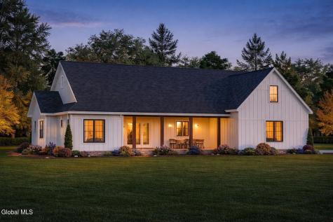 10 Cider Hill Gansevoort NY 12831
