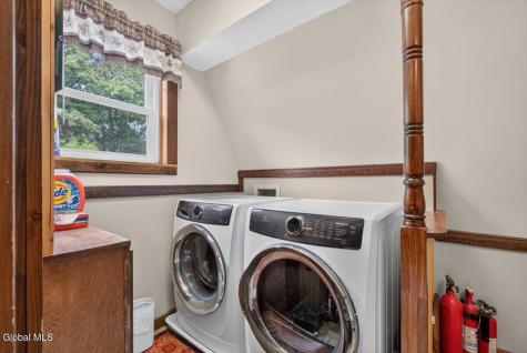 28 Overlook Lane East Berne NY 12059