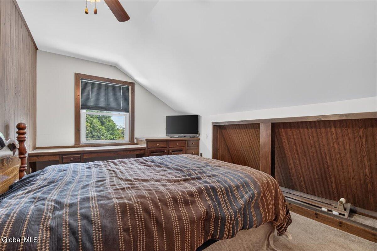 28 Overlook Lane East Berne NY 12059