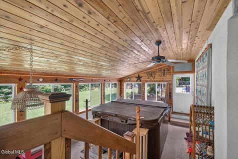 28 Overlook Lane East Berne NY 12059