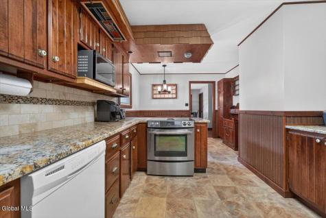 28 Overlook Lane East Berne NY 12059