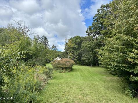 28 Overlook Lane East Berne NY 12059