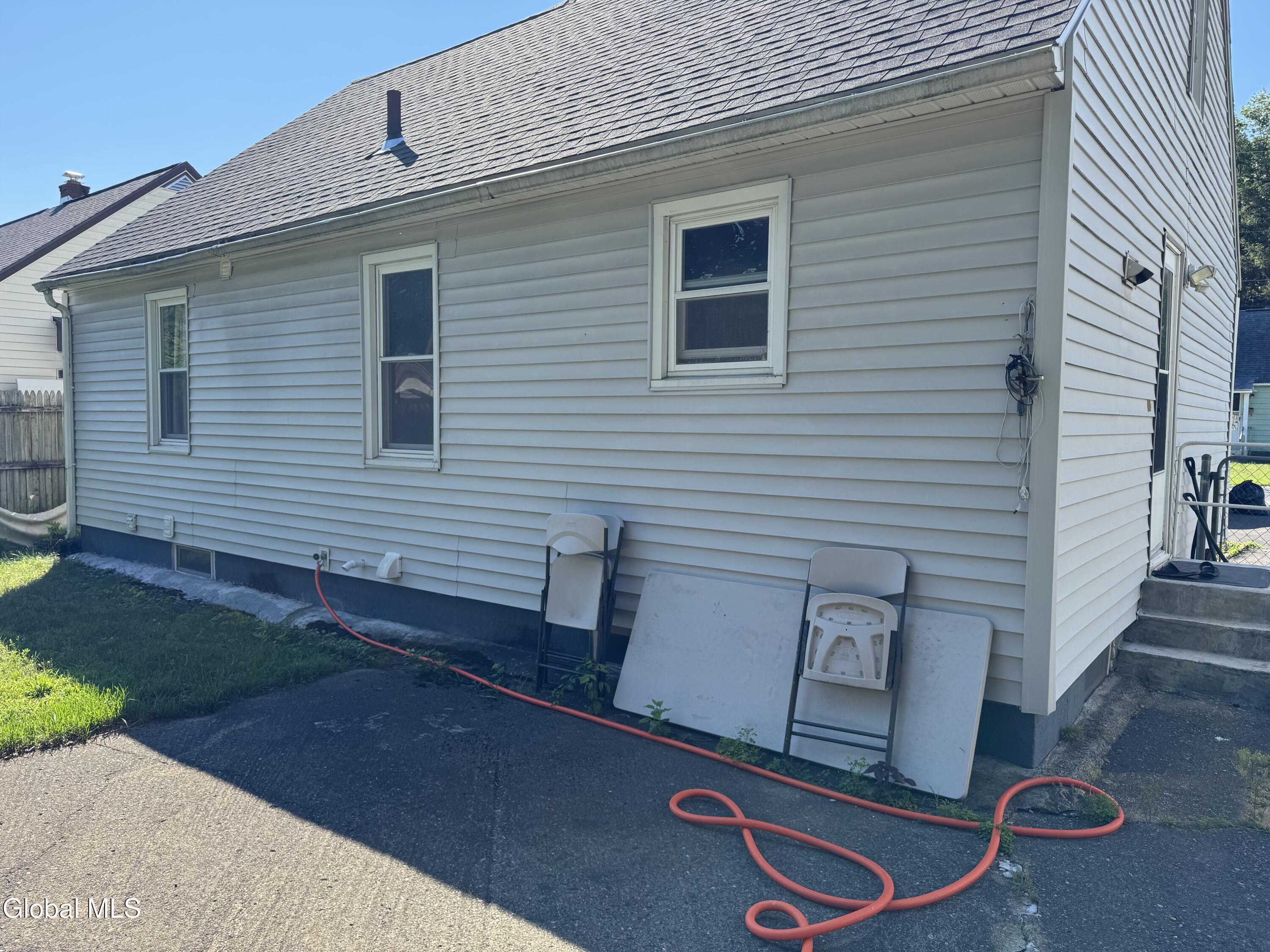 1716 Dorsett Street Schenectady NY 12303