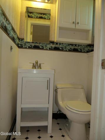7 Paul Holly Drive Loudonville NY 12211