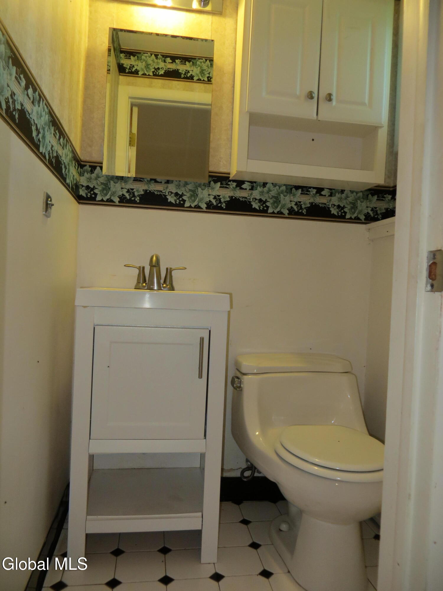 7 Paul Holly Drive Loudonville NY 12211
