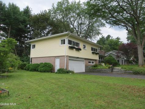 7 Paul Holly Drive Loudonville NY 12211
