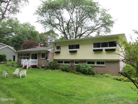 7 Paul Holly Drive Loudonville NY 12211