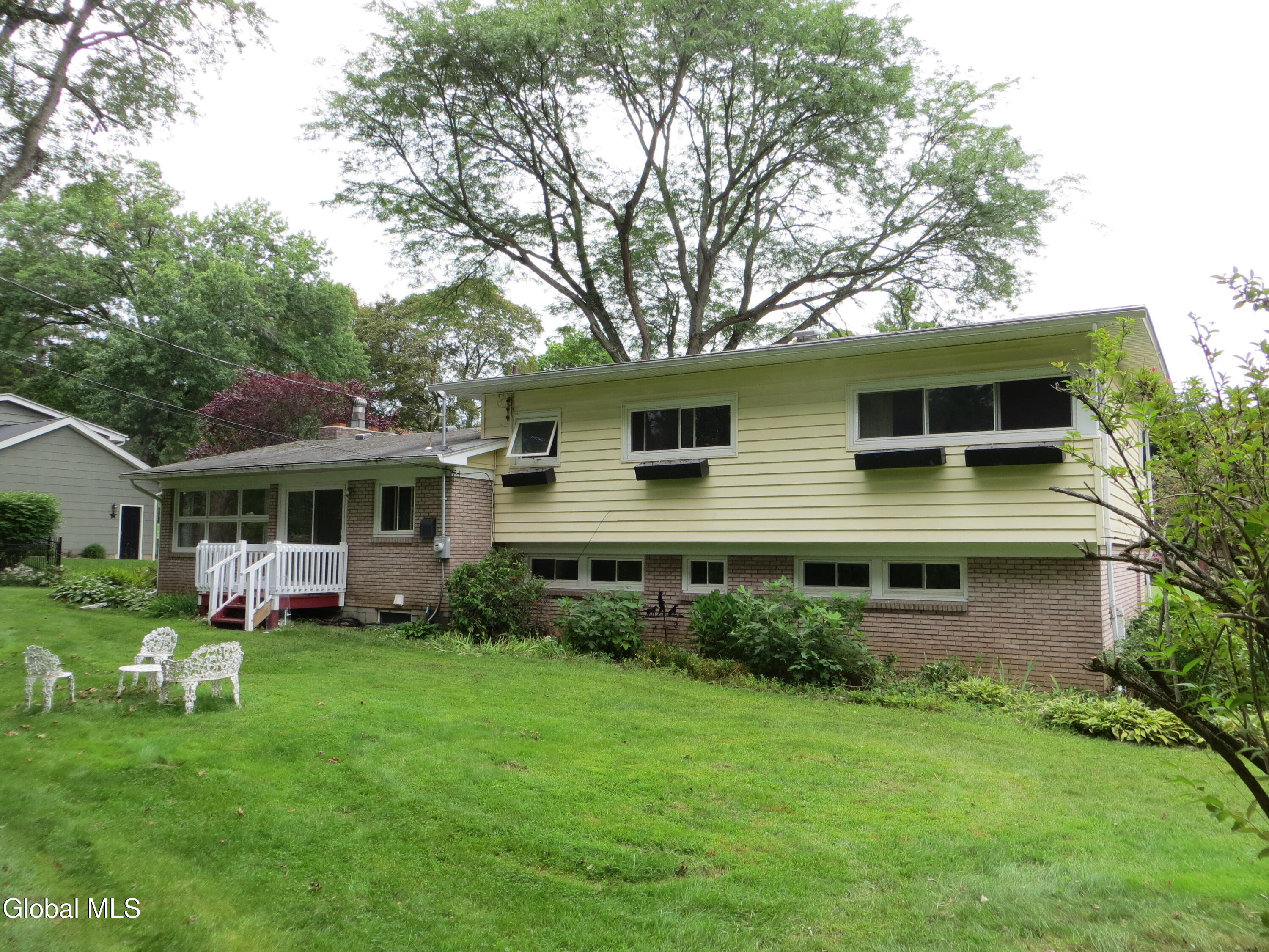 7 Paul Holly Drive Loudonville NY 12211