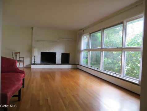 7 Paul Holly Drive Loudonville NY 12211