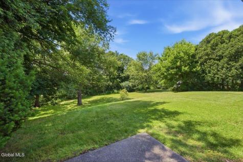 19 Ethel Drive Colonie NY 12211
