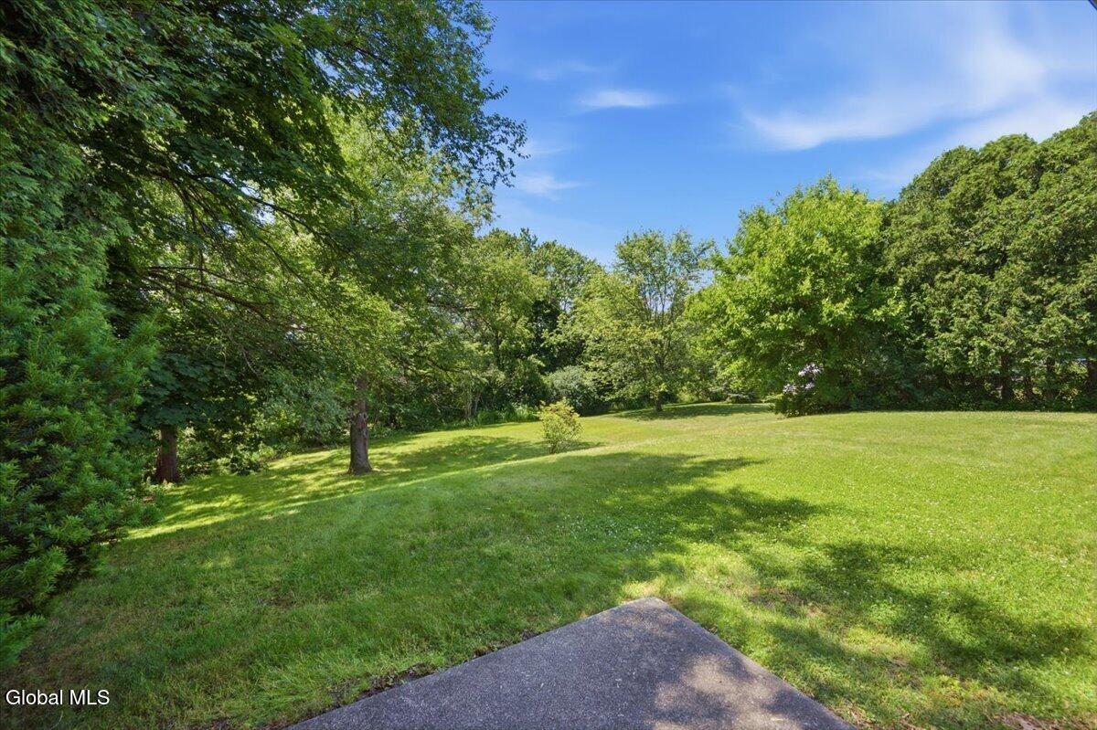 19 Ethel Drive Colonie NY 12211