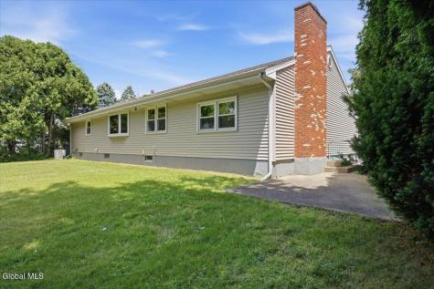 19 Ethel Drive Colonie NY 12211
