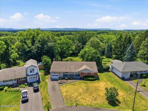 19 Ethel Drive Colonie NY 12211