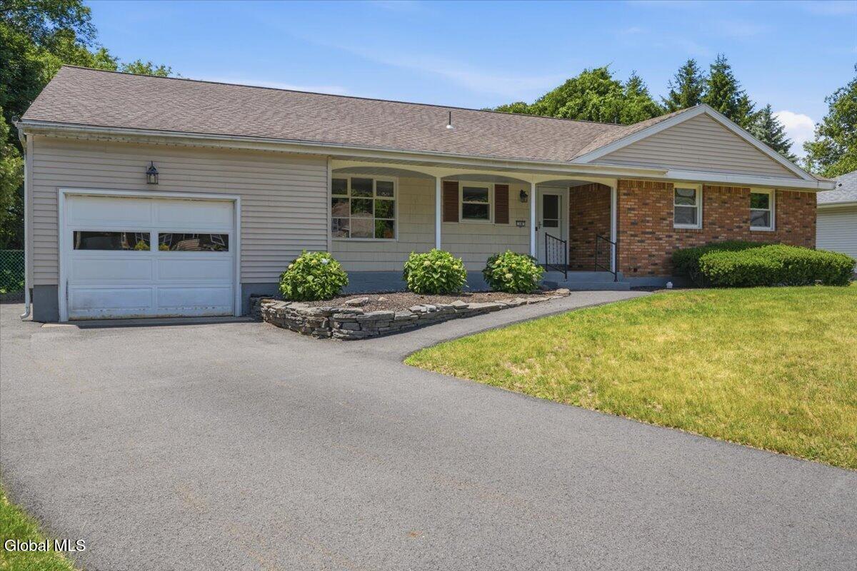 19 Ethel Drive Colonie NY 12211