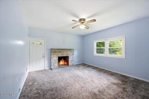 19 Ethel Drive Colonie NY 12211