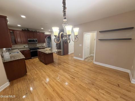 23 Eleanor Court Mechanicville NY 12118